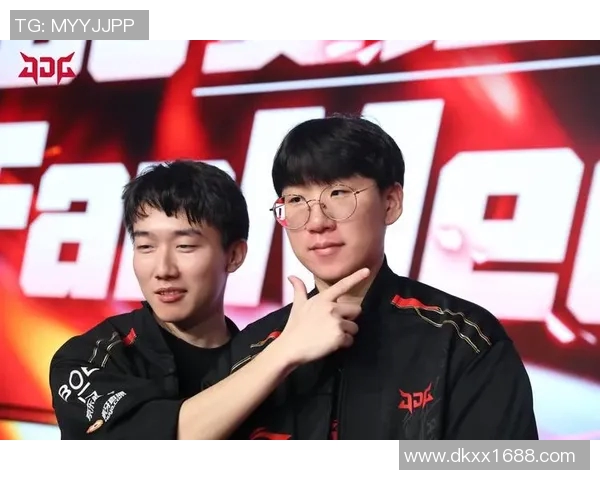 JDG战队以79分稳居世界冠军杯积分榜首位争夺荣誉之路再创辉煌 JDG战队以79分稳居世界冠军杯积分榜首位争夺荣誉之路再创辉煌